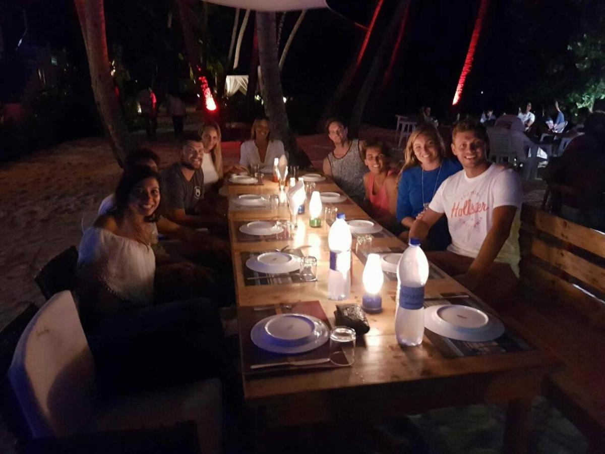 Batuta Maldives Inn Thulusdhoo Luaran gambar